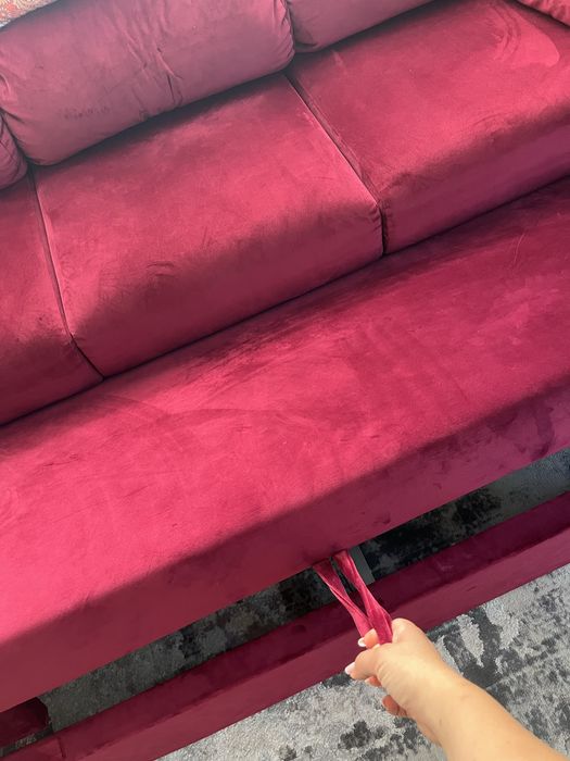 Canapea extensibila tetiere si sezut flexibile