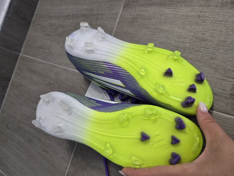 Ghete de fotbal F50 Elite