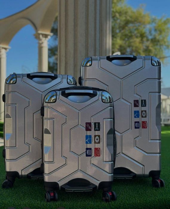 Чемодан от Evoca.uz