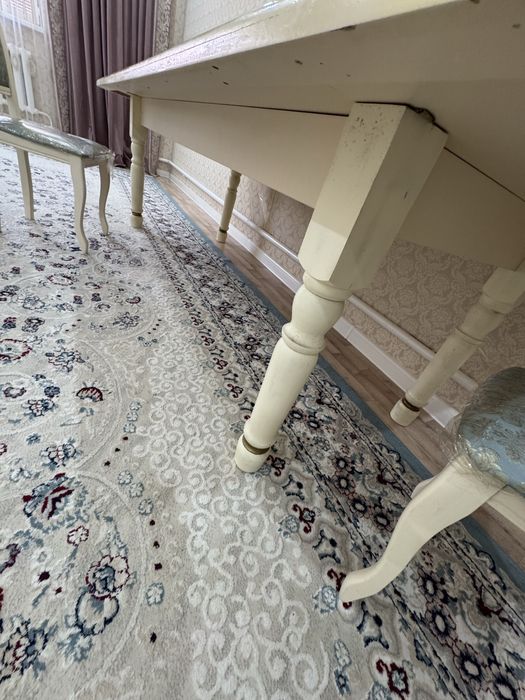 Продам 3-х метровый стол со стульями