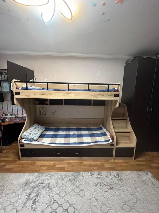 Двухъярусная кровать 80 на 200