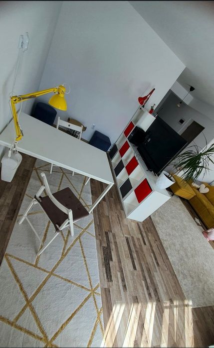 Inchiriez Apartament 2 cam spatios si cu gradina Brasov Coresi