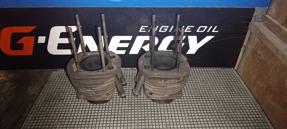 Продам запчасти на мотоцикл Урал