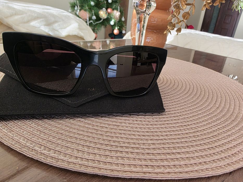 Дамски слънчеви очила