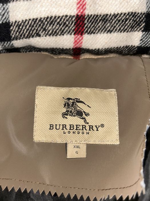 Geaca puffer Burberry