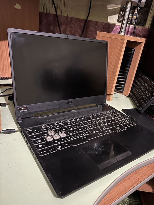 Продам игровой ноутбук