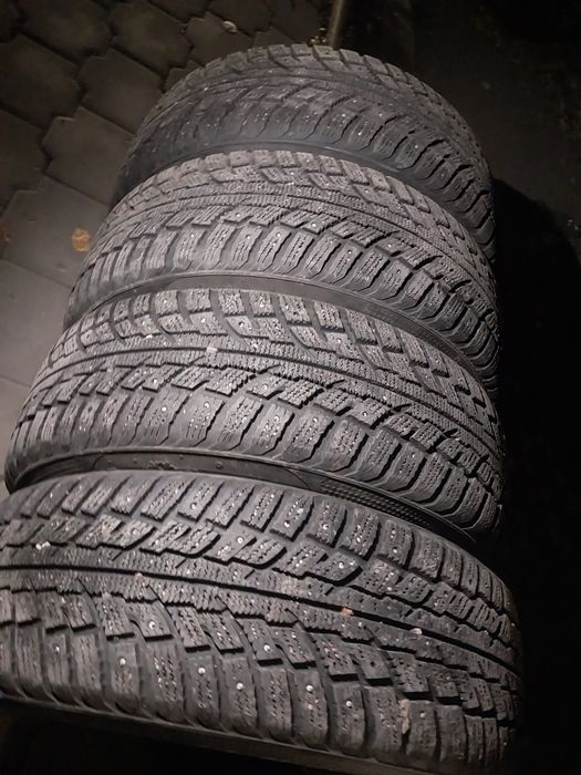 4 шины 225 65 R17 Marshal.