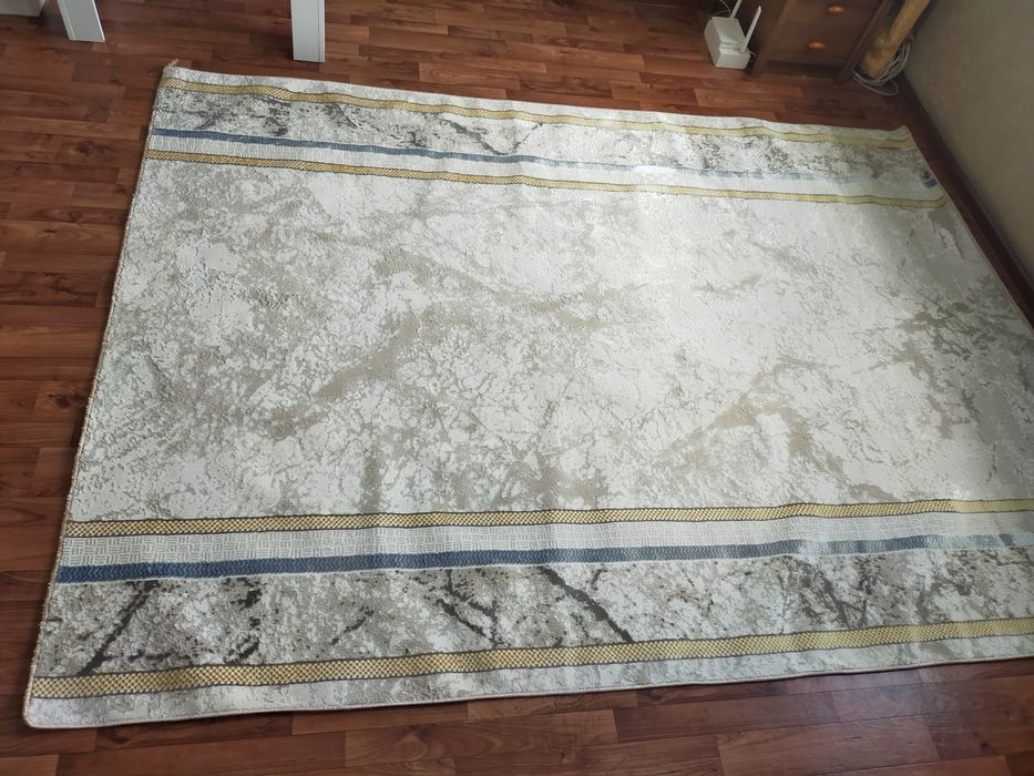 Ковер палас продам