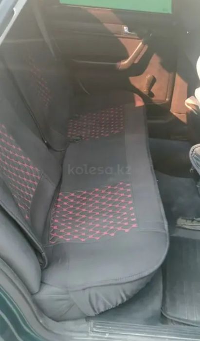 Продам Ауди А6 С4 1997г автомат объём 2