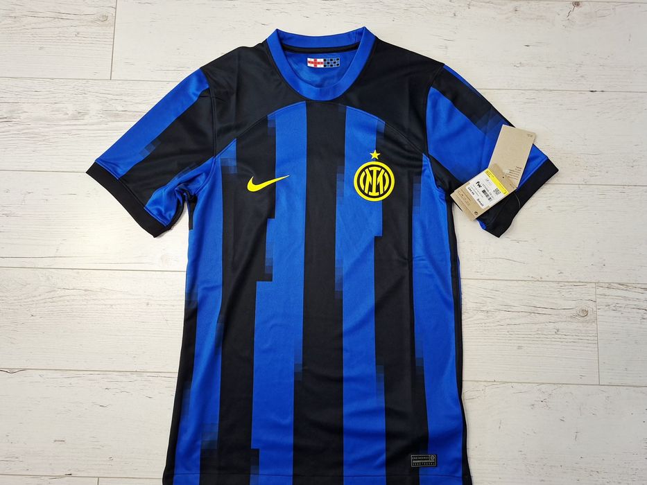 Nike Inter Milano-Ориг.тениска Нова!!!