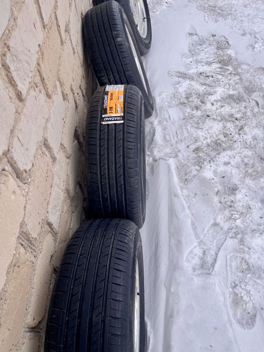 Комплект дисков с резиной