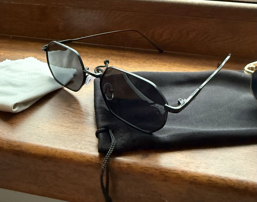 Слънчеви очила.