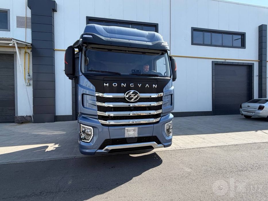 Тягач дизель IVECO  4х2 HONGYAN GENLYON новый 2026,