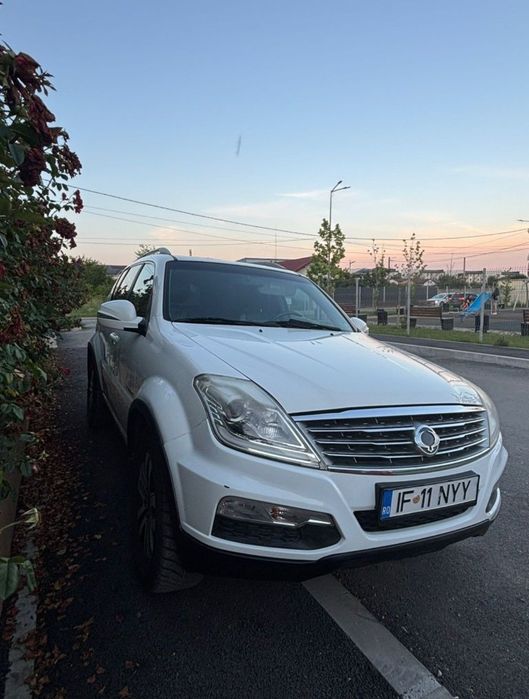 SsangYong Rexton 2.0 e-XDI 4x4 7 locuri