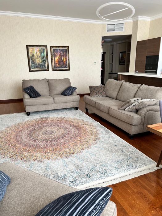 Продам Ковер 2*3