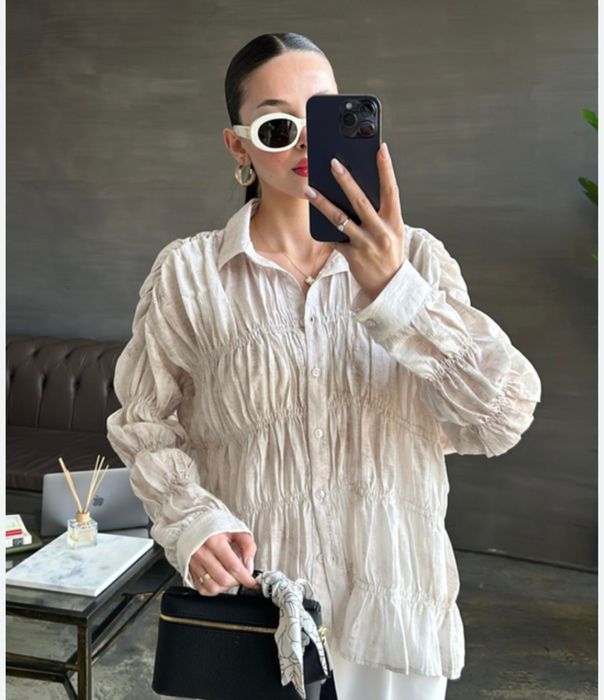 Обемна риза от Зара