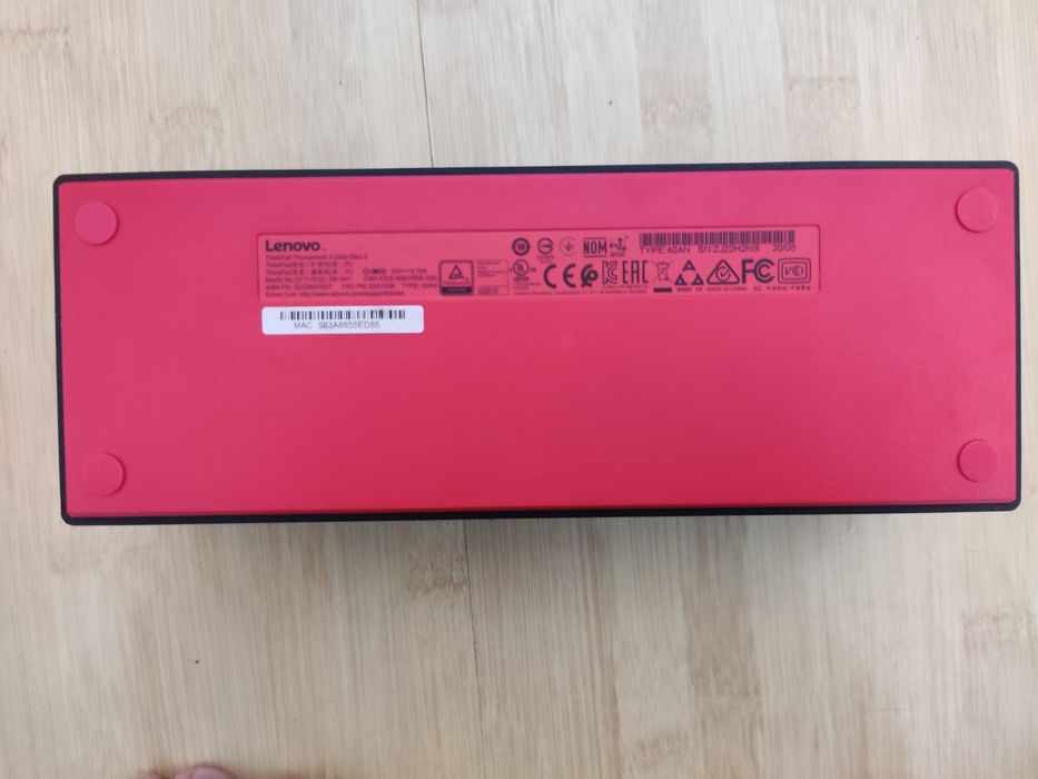 Dock lenovo thinkpad thunderbolt 3 dock gen2 model DK1841 4k type 40AN