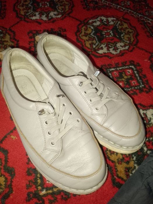 Kurtka uzungina yengilgina,