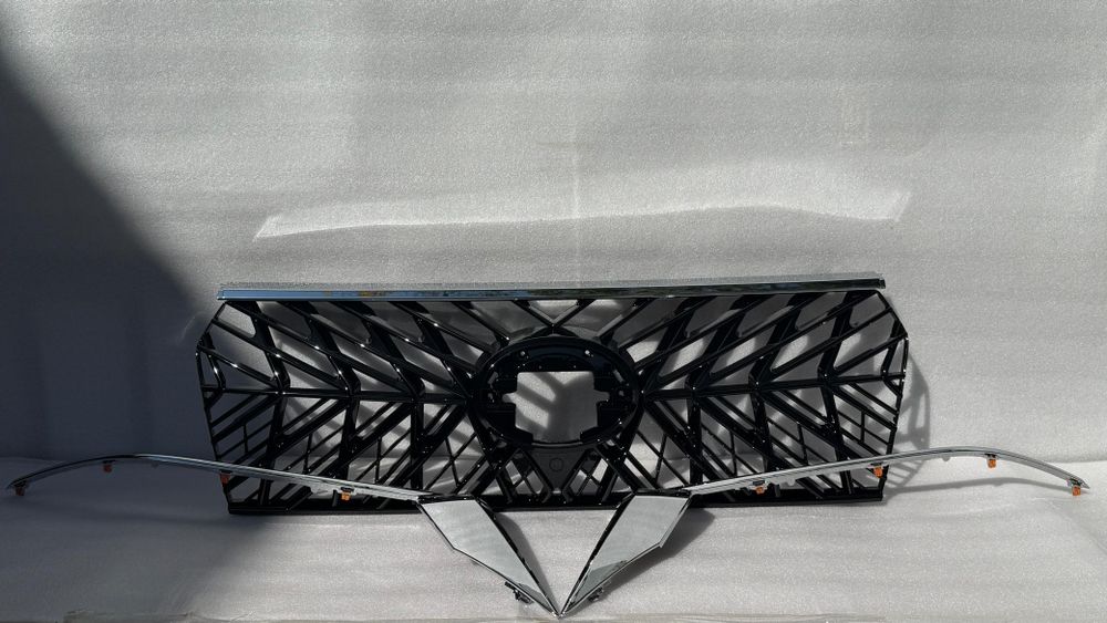 Решетка радиатора Prado 150