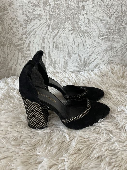 Pantofi de gala cu toc