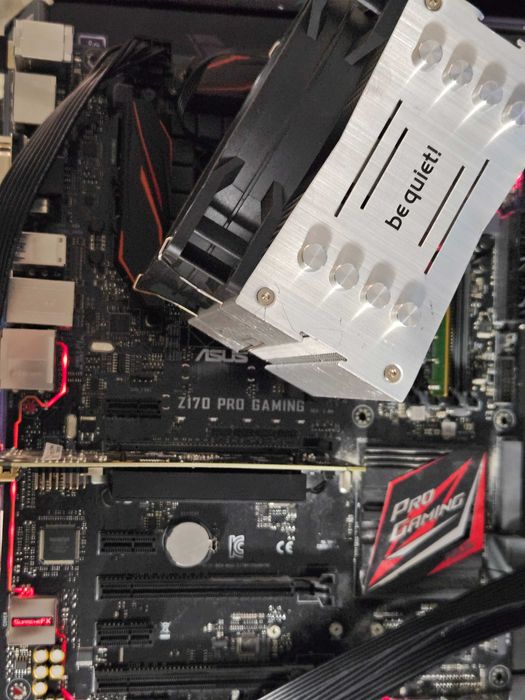 Placa de baza ASUS Z170 PRO GAMING soket 1151 pt gen 6 / 7