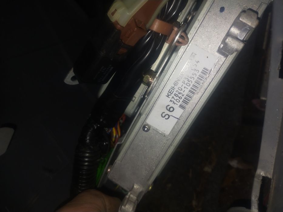 ЭБУ процессор на Honda CRV RD1