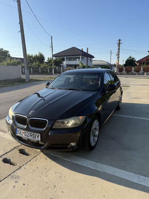 BMW Seria 3 2010 — imagine 1