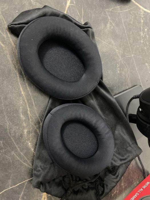 Игровые наушники HyperX