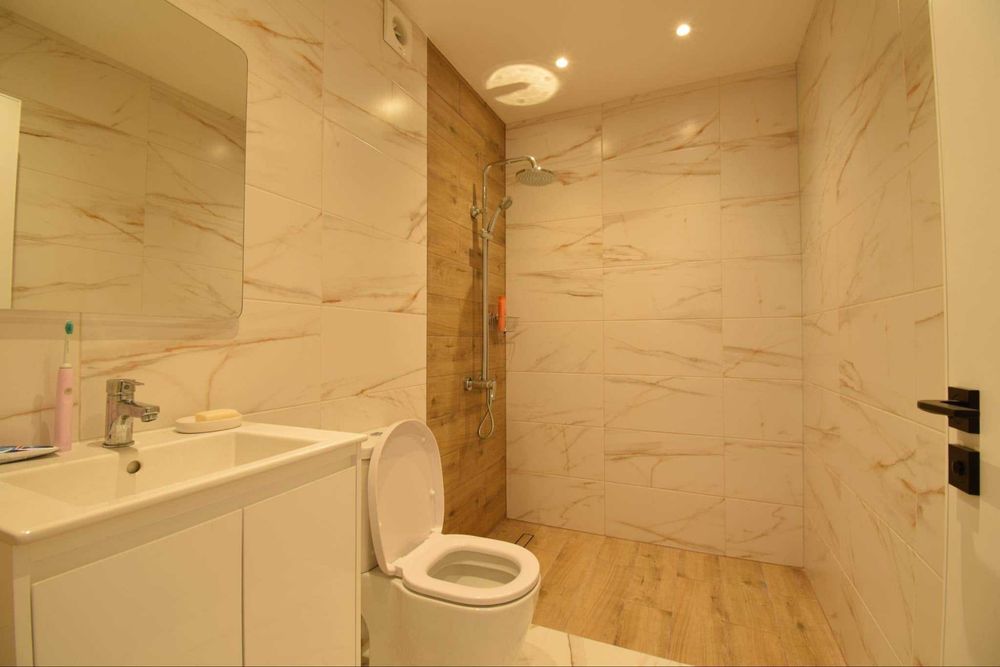 Дава се под наем Двустаен апартамент в София, Зона Б-18 - 65 кв.м за 548.25 € - Снимка #5