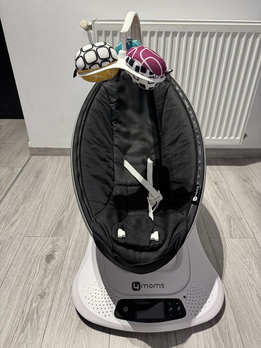 Balansoar Bebelusi 4MOMS MamaRoo 4.0 Plush Multicolor