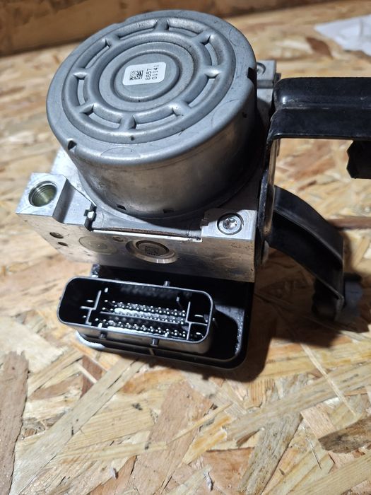 Pompă ABS DSC Completă BMW Seria 3 F30 F31 Seria 1 F20 Cod 6869725 Originală ATE