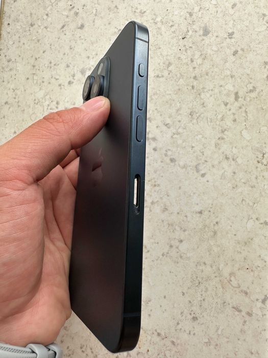 Carcasa full flex iPhone 15 Pro Blue, ca noua