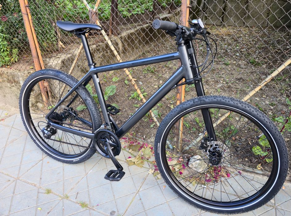 Cannondale Bad boy 27.5 M размер рамка 2х8 скорости Shimano Хидравлични дискови