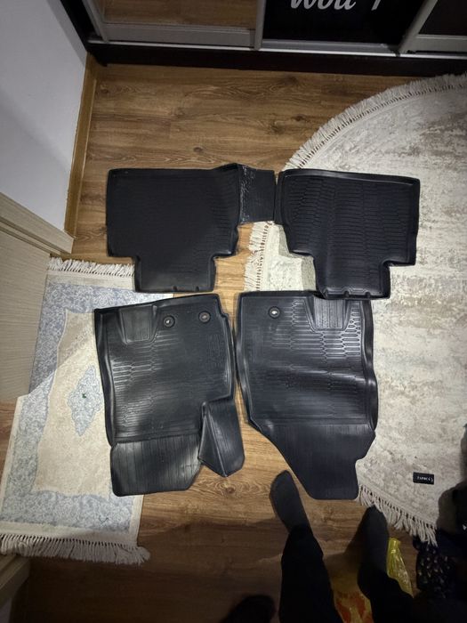 Полик jetour x 70 plus