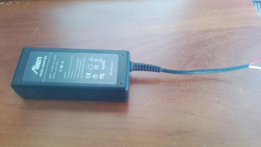 alimentator pt laptop acer 19 v 3,42 A