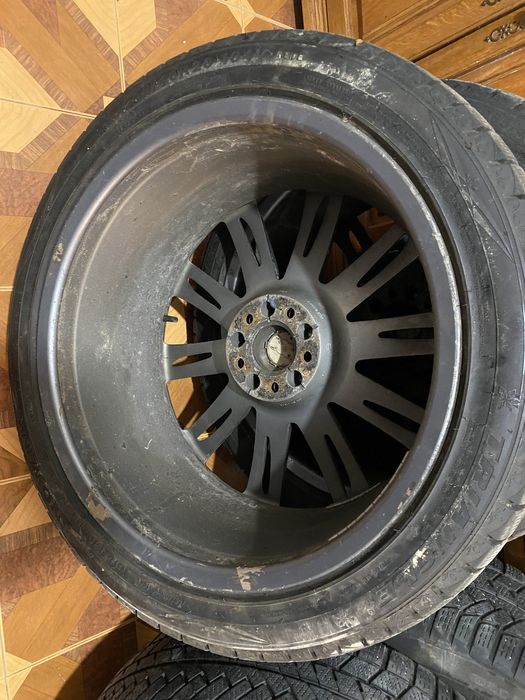 Джанти с гуми Ауди - 265/40/R20
