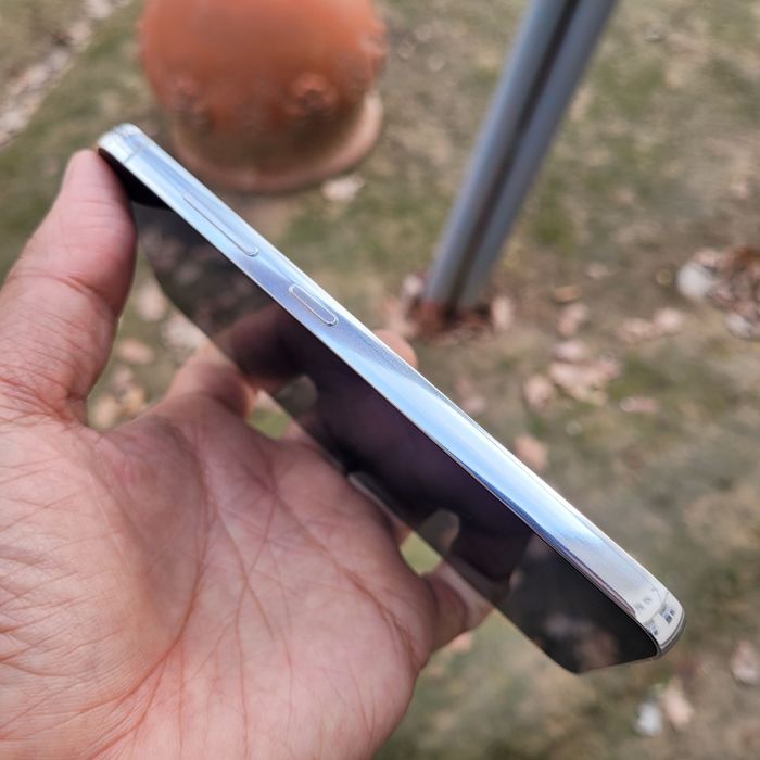 Samsung s23  plus. Garantiya idyal