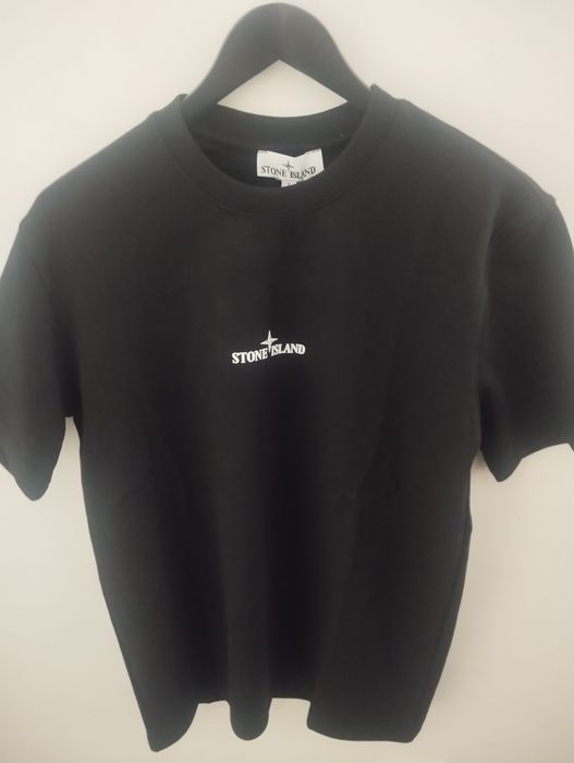 Stone island Спортни екипи.Пролетни и летни (къс ръкав къси панталони)
