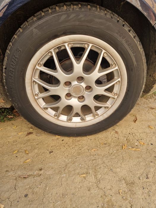 Vand 4 roti de iarna in stare buna.Vand urgent