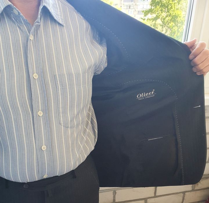 Продам костюм мужской