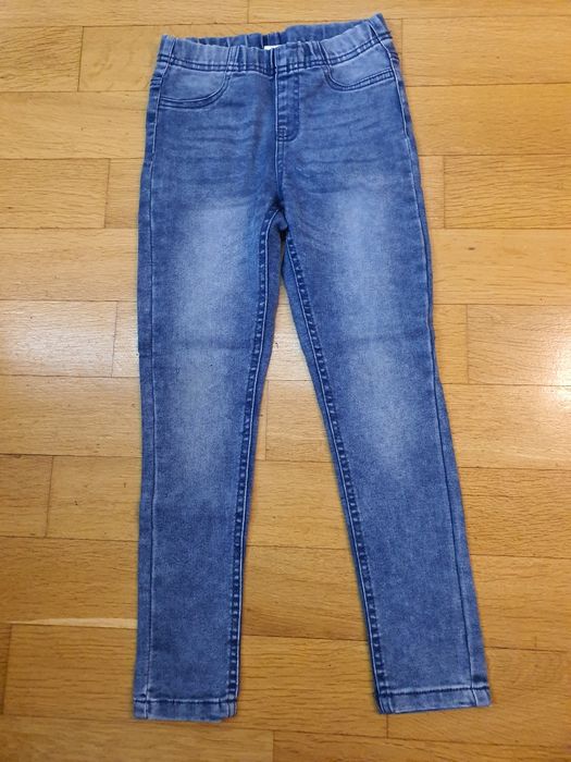 Дънки за момиче р.128 и 134 см.