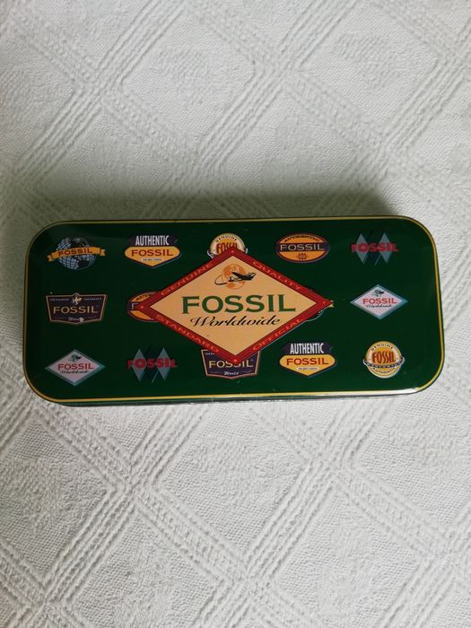 Ръчен часовник Fossil Authentic special edition