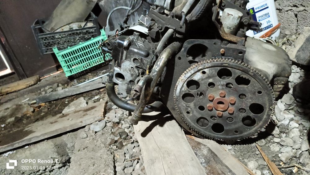 Продам Двигатель CG 13