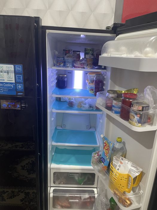 Продам холодильник Самсунг