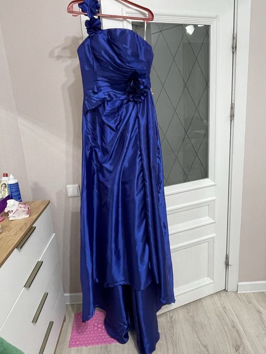 Платье новое вечернее