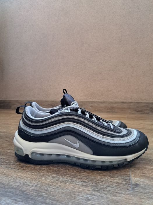 Оригинални маратонки Nike AIR MAX 97 номер 40