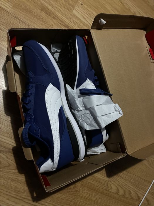 Продавам обувки PUMA