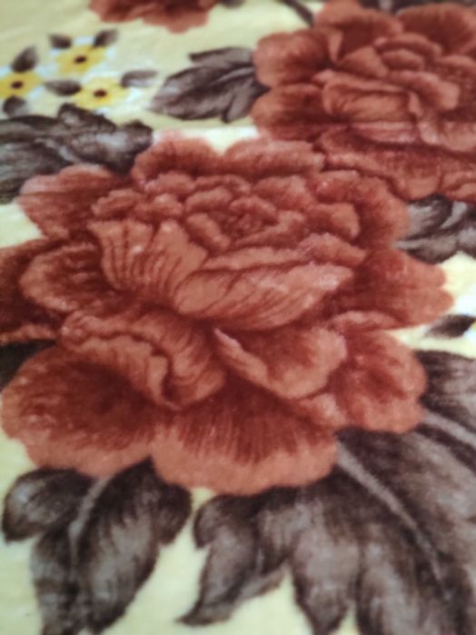 Pătură groasă cu trandafiri