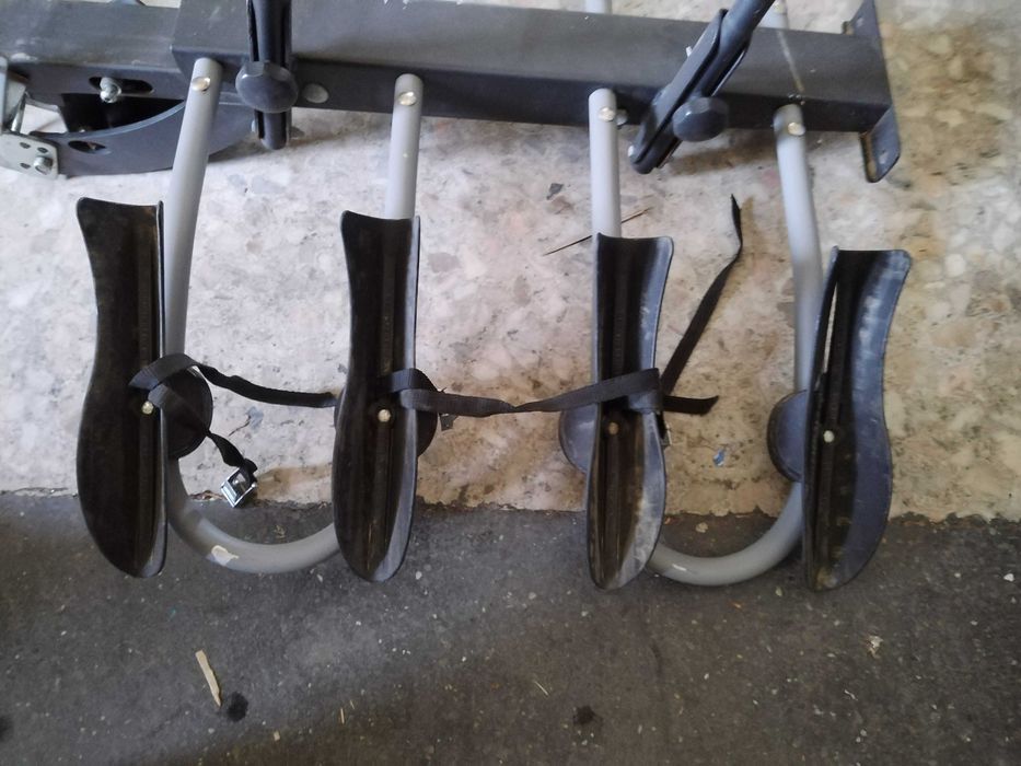 Багажник за велосипеди за теглич за 4 броя колелета