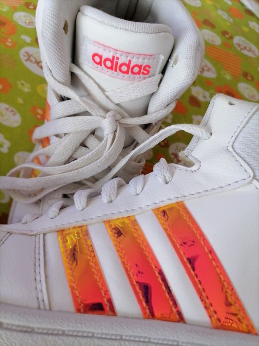 Маратонки Adidas, номер 38.